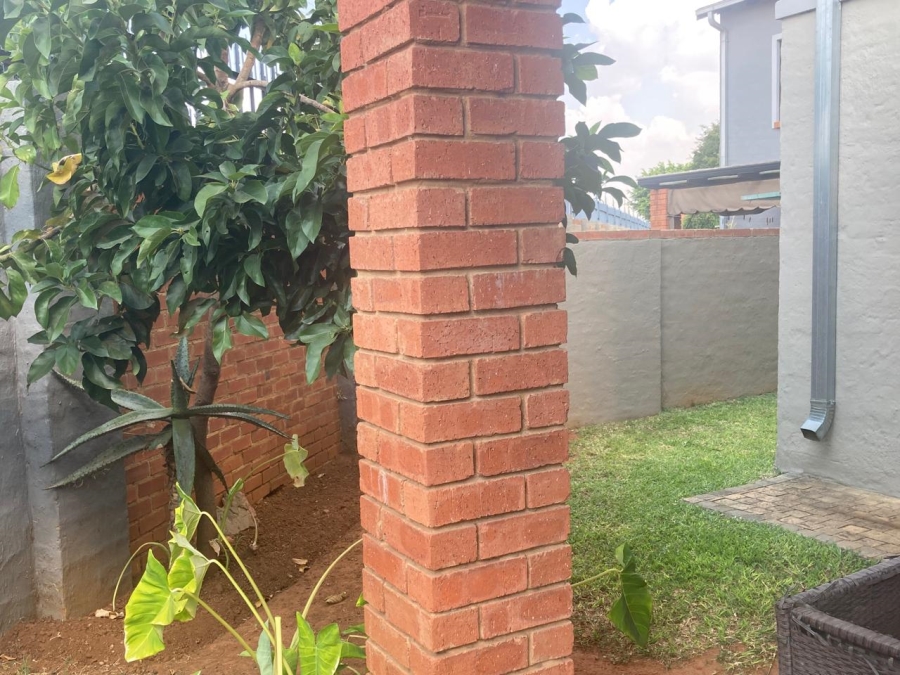3 Bedroom Property for Sale in Waterval East North West
